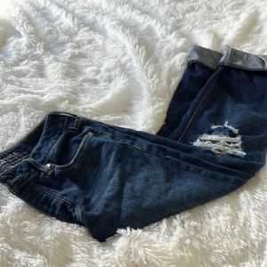 GUC American Eagle Tomgirl jeans